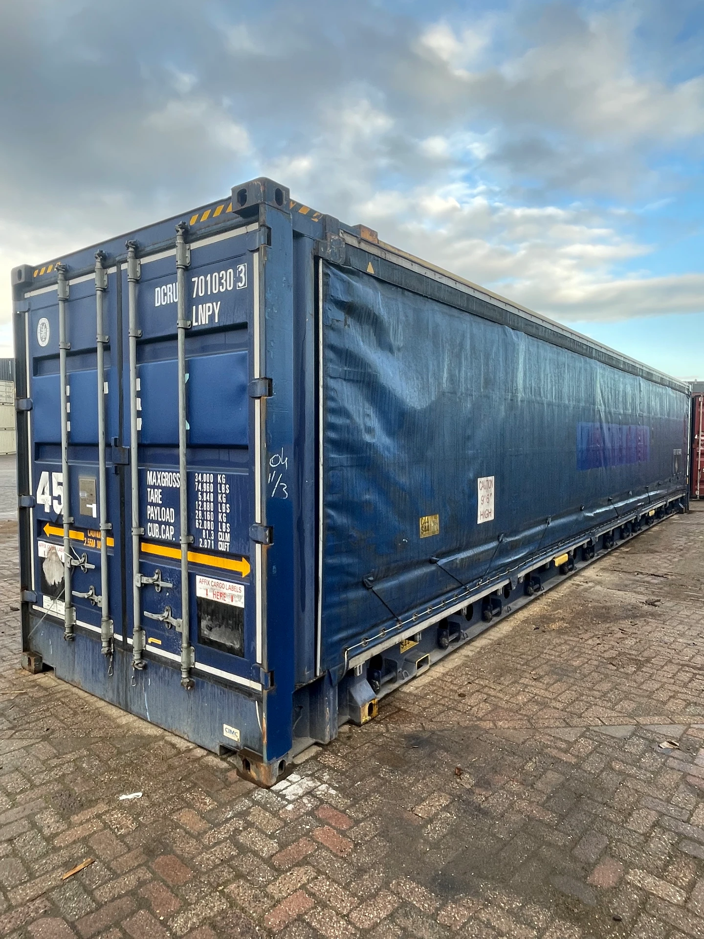 45ft High Cube Pallet Wide Curtain Side — buitenaanzicht